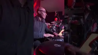 Duele más en vivo con Charlie Cardona