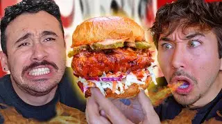 Какой ресторан HOT CHICKEN самый острый... (ТЕСТ НА ВКУС)