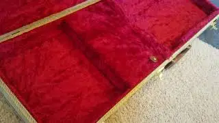 Road Runner Tweed guitar case review