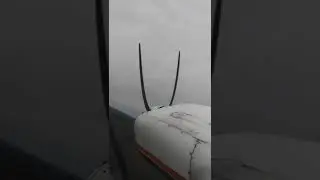 My mentor pilot Roger going into Air Harbor, Yee Haa!