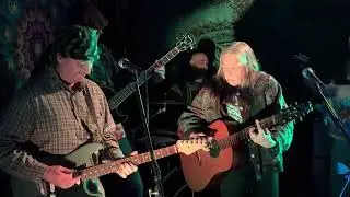 Key City Ramblers with Barry Bobby Weir memorial 