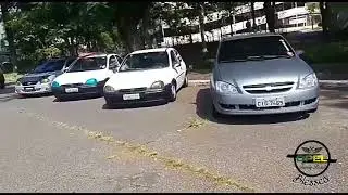 MEGA ENCONTRO DE CORSA E AMIGOS MOSTRANDO AS MAQUINAS