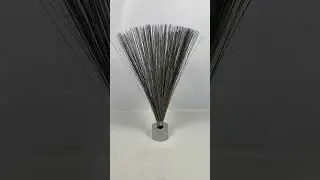 Lot 37 DAVE GROSSMAN Metal Wire Spray Sculpture. Kinetic Sculpture. Harry Bertoia style. Not signed.