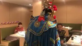 2019年11月4日 海底撈變臉秀