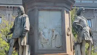 Milan's Monument to Leonardo da Vinci in Piazza della Scala