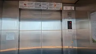 Original SIGMA Di1 Traction MR Scenic Elevator at Pasar Baru Trade Center, Bandung Indonesia 