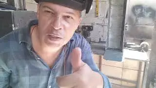 Parte1 início de uma churrasqueira para espetinho 