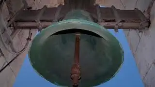 звук церковных колоколов