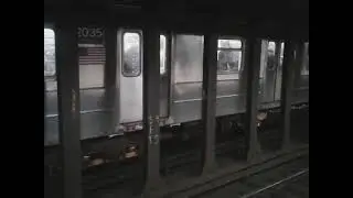 Pelham Bay Park-bound R62A 6 Train arriving at Lexington Avenue-59th Street 