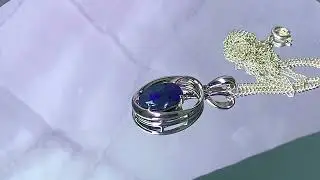 ✨ Capture Australia&rsquo;s Beauty: Black Opal Pendant from the Sydney Opera House! ✨