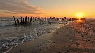 Relaxing Wave Sounds - Lake Erie Sunset Ruins 4K