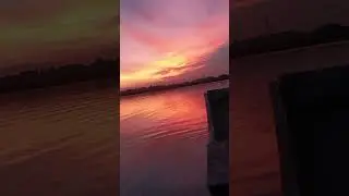 Serene Sunset Over Water | Relaxing Nature Vibes