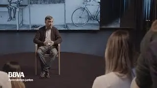 V. Completa. 