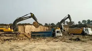Volvo Hydraulic Excavator EC210D Vs EC200D