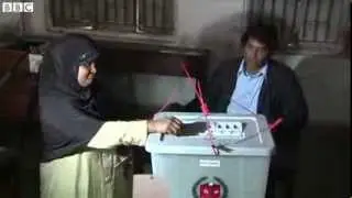 Bangladesh election  Clashes as voting begins