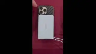 UGREEN MagFlow 10,000mAh Power Bank, Qi2 2.2 25W size comparison to Anker Sharge