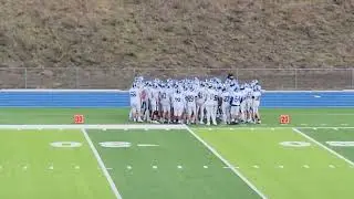 Bray.soph.at.capcity.pregame.huddle.hype