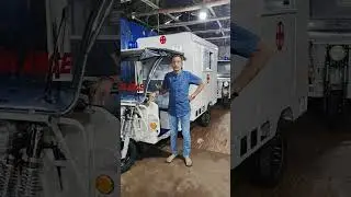 Yashraj EV (E-Ambulance and E-Dead Body Cart)