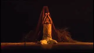 ESPACIO AZUL. C H I M U PARTE 2- Obra por  Sandra Requena