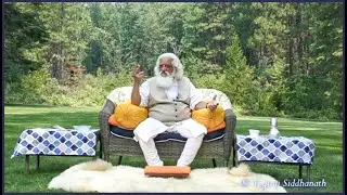 Clearing Disciples' Karmas - How Avatars Transform The Material World