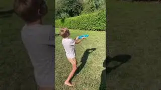 Ogodisk, las raquetas con pomp&oacute;n que triunfa siempre #raquetas #verano #actividadesparani&ntilde;os