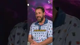 Seorang astronot mengajari Adam Sandler cara menolak roti.