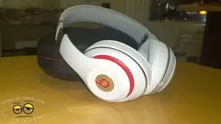 Распаковка беспроводных наушников White Beats Studio