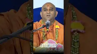P. Krishnavallabhdasji Swami #kvswami #live #suratkatha #nanivaat #motivation #katha #viralvideo