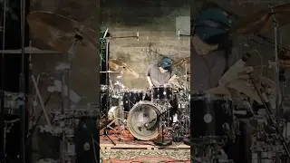 experimenting with my flat brushes x reverb 🌪️ #dailydrums #drummer #drumminglife #drums #drumming