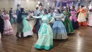 Sarau 2019 - Valsa com os peões