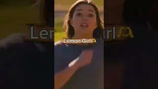 Lemon is playing game with his GF❤