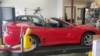 1995 Mitsubishi 3000GT VR4 Spyder top operation at Auto Mart