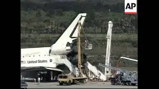 USA: SPACE SHUTTLE DISCOVERY RETURNS TO EARTH