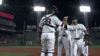 ARI@BOS: Uehara induces double play to end the game