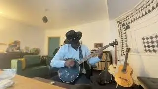 This is A childhood memory, Britain&rsquo;s favourite 1973 TV ad played on nylon string clawhammer banjo