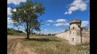 с.Отроків. Замок Мархоцького.