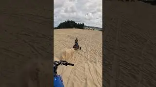 У него есть снегоход!