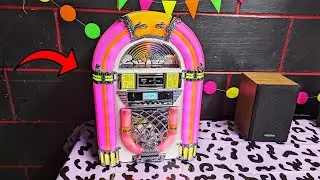 What a Fun Little Jukebox Speaker!