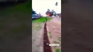 Polgahawela train collide with a container #accident #srilanka #train 😶🫨 #2023