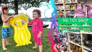 TOY SHOP visit and LAKESIDE adventures with Tutti Frutti Kids