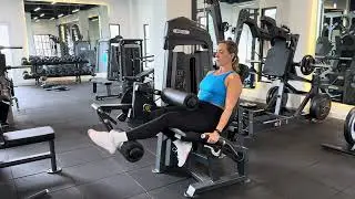 Machine Hamstring Curls, single leg 