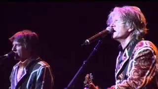 Split Enz  HISTORY NEVER REPEATS  Live June 06