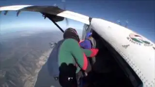 Adam Knoefler SKYDIVES!!!!!