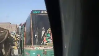 PR :- HBU-20 8034 Hauling 17 Up Millat Express Near Nishatabad