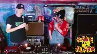RAVE ALARM 31: guests REVA T & DJ CLEAR *ALL VINYL* + TORONTO DnB AWARDS SHOWCASE & X-MAS HARDCORE!