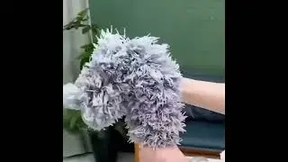 Tired of Dusting Hard-to-Reach Areas? Clean Easily with the Retractable Feather Duster!