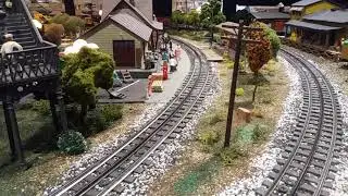 Lionel Legacy SF Santa Fe 4-4-2 E6 Atlantic Steam Locomotive #1484 pulling loaded Ore on CFMRR