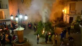 Montanejos, Encendido de Hogueras Fiestas San Antonio 2015