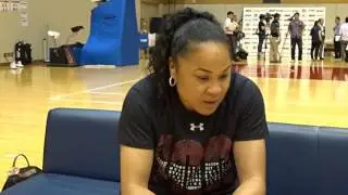 Dawn Staley talks basketball with Kyodo News 2/3