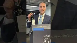 Unboxing the Ultimate Real Estate Gift Box! 🎁 #Torontorealtor #Torontohomebuyers #Torontohomes